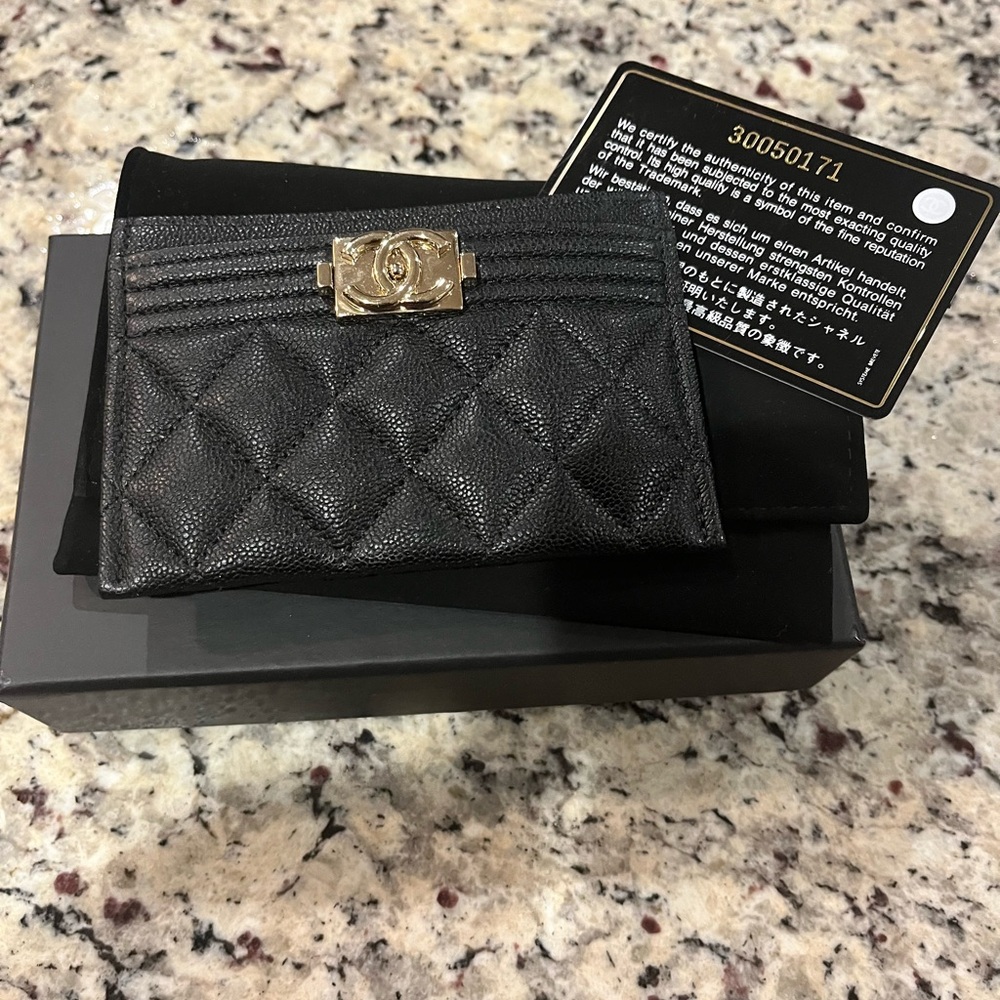 Chanel Boy card case - Picture 2 of 10